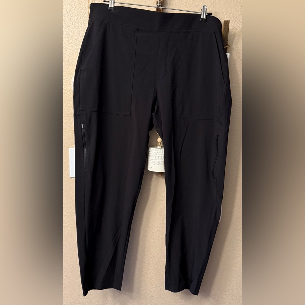 Athleta Brooklyn Ankle Utility Pant